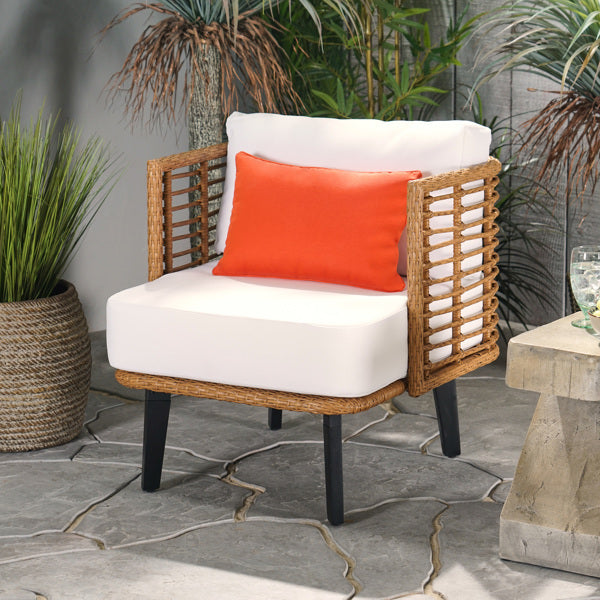 Modern Upholstered Club Chair with Wooden Legs – Stylish Accent Chair for Living Room & Bedroom
